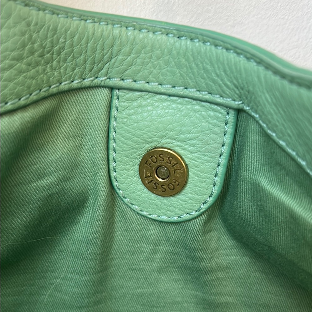 Fossil Green Leather Fold-over Shoulder Bag - Picture 8 of 11